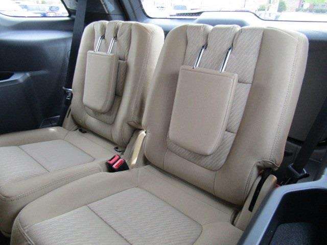 Ford Explorer 2017 photo 9